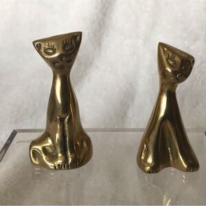 Vintage Solid Brass Sitting Cat Kittens Set (2)